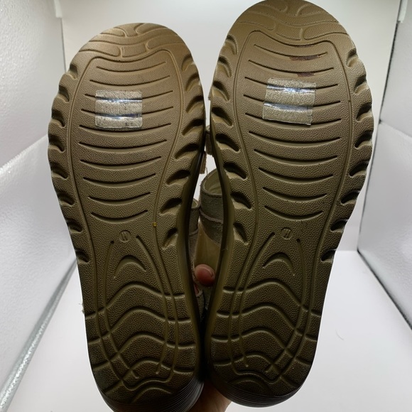 Skechers Memory Foam Slingback Platform Wedge Beige Suede Sandals Women's Sz10 - Picture 7 of 8